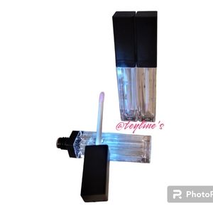 1 color changing lipgloss